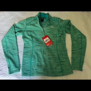 New Women’s North Face Fleece